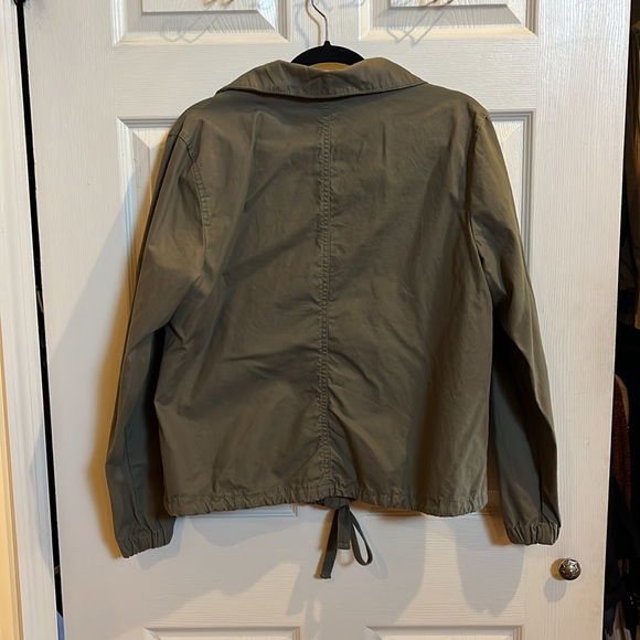 Army green spring/fall jacket - Picture 4 of 4